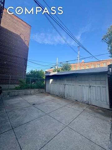 31-29 47th Street, New York City, NY 11103