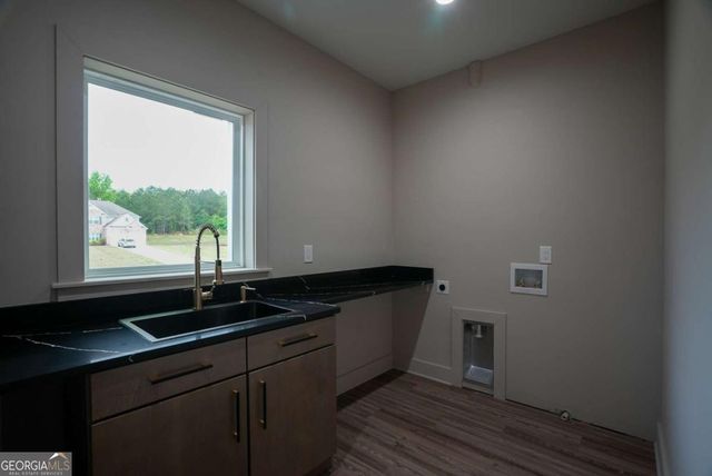 155 Gadson Drive, Fayetteville, GA 30214