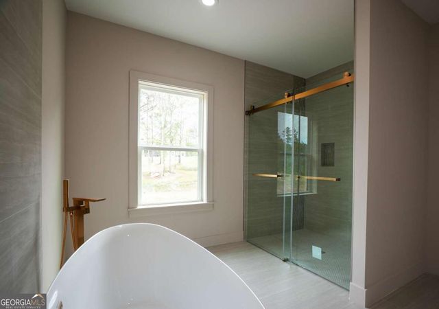 155 Gadson Drive, Fayetteville, GA 30214