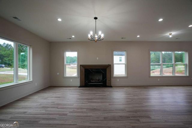 155 Gadson Drive, Fayetteville, GA 30214