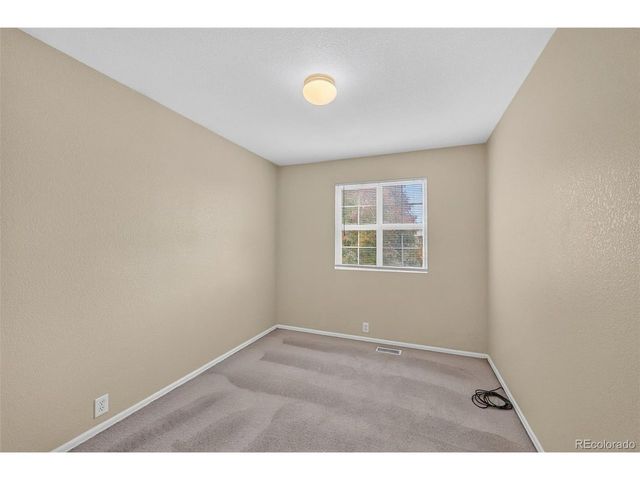 5933 E 113th Ave, Thornton, CO 80233
