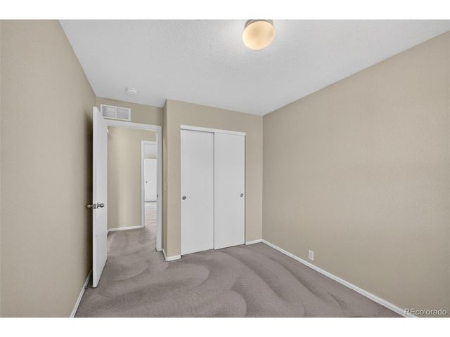 5933 E 113th Ave, Thornton, CO 80233