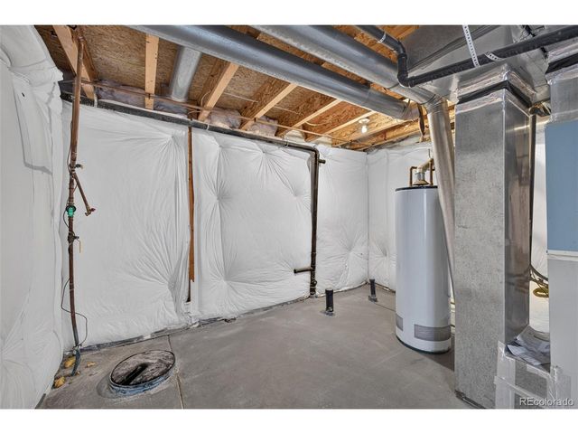 5933 E 113th Ave, Thornton, CO 80233