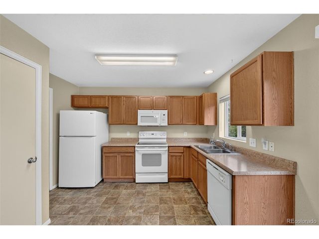 5933 E 113th Ave, Thornton, CO 80233
