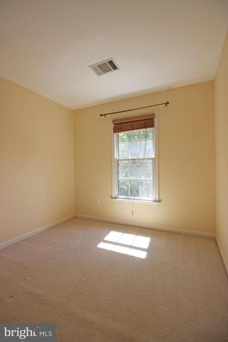 11799 VALLEY RIDGE CIR, Fairfax, VA 22033