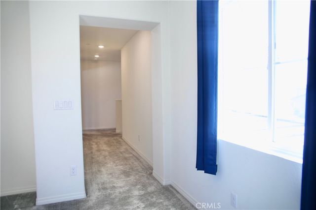 1948 Earp, Hemet, CA 92545