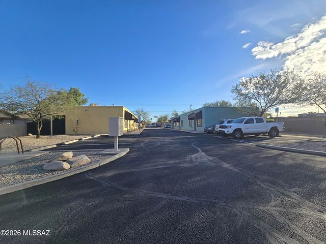 3331 E Bermuda St Unit 8, Tucson, AZ 85716