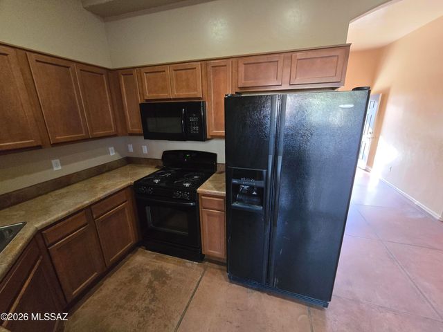3331 E Bermuda St Unit 8, Tucson, AZ 85716