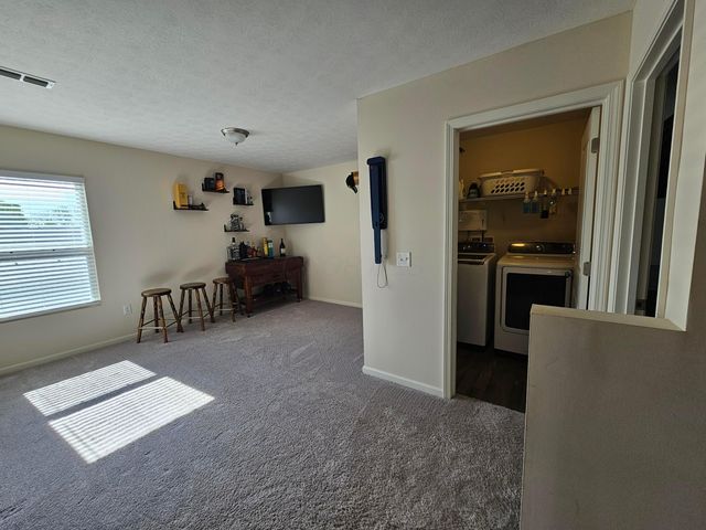 30 Waterman Avenue, Commercial Point, OH 43116