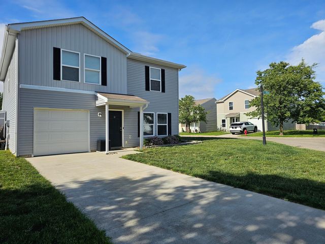 30 Waterman Avenue, Commercial Point, OH 43116