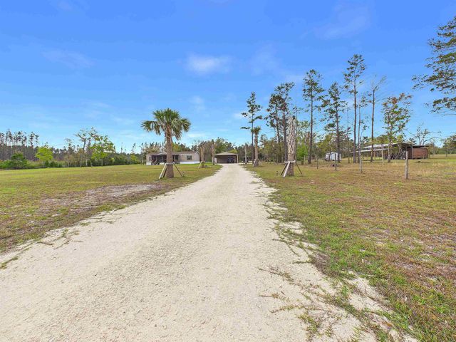 2775 Ocean Pond Drive, Perry, FL 32348