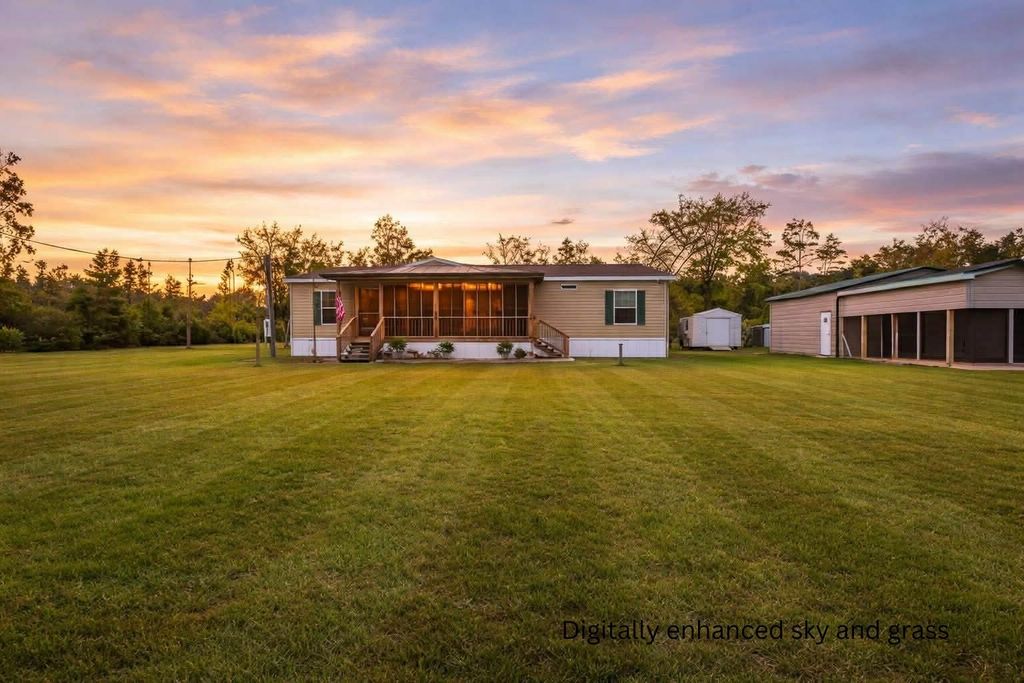 2775 Ocean Pond Drive, Perry, FL 32348