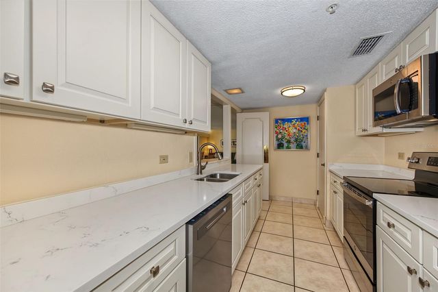 36750 US HIGHWAY 19 N 2769, Palm Harbor, FL 34684