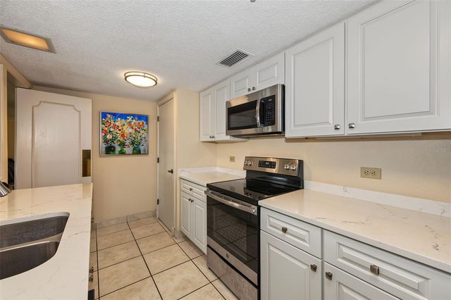36750 US HIGHWAY 19 N 2769, Palm Harbor, FL 34684