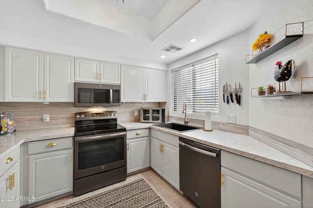 7575 E INDIAN BEND Road 1055, Scottsdale, AZ 85250