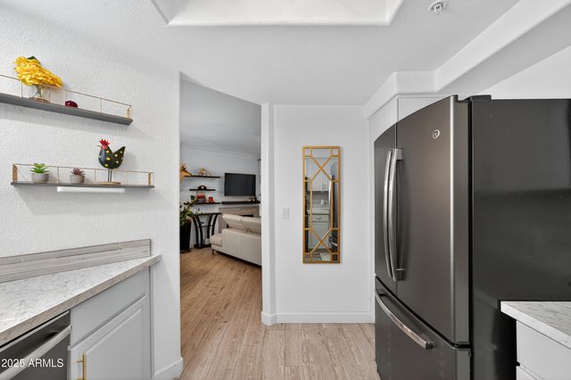 7575 E INDIAN BEND Road 1055, Scottsdale, AZ 85250