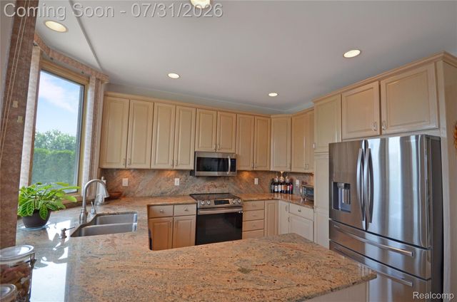 38048 Huron Pointe Drive, Harrison Charter Township, MI 48045