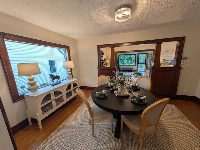 1310 Woodward Avenue, Elkhart, IN 46514