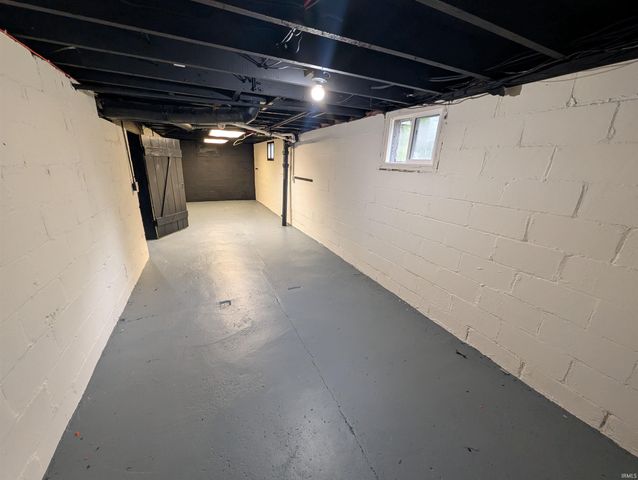 1310 Woodward Avenue, Elkhart, IN 46514