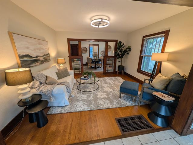 1310 Woodward Avenue, Elkhart, IN 46514