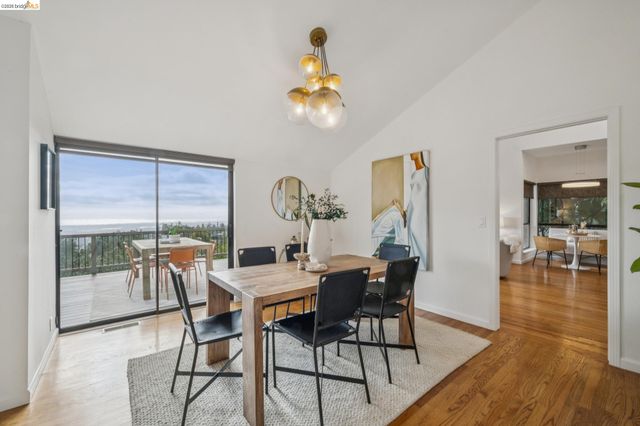 6051 Westover Dr, Oakland, CA 94611