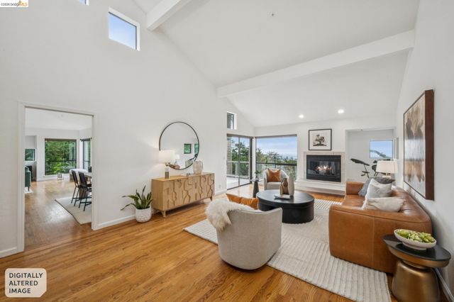 6051 Westover Dr, Oakland, CA 94611