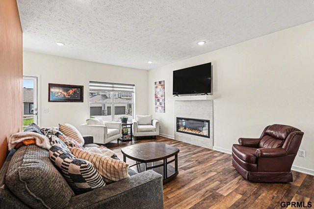 19817 Briar Street, Gretna, NE 68028