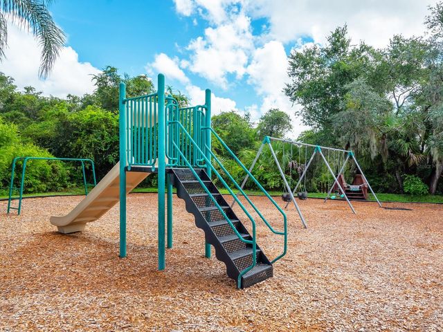 6524 COPPER RIDGE TRAIL, University Park, FL 34201