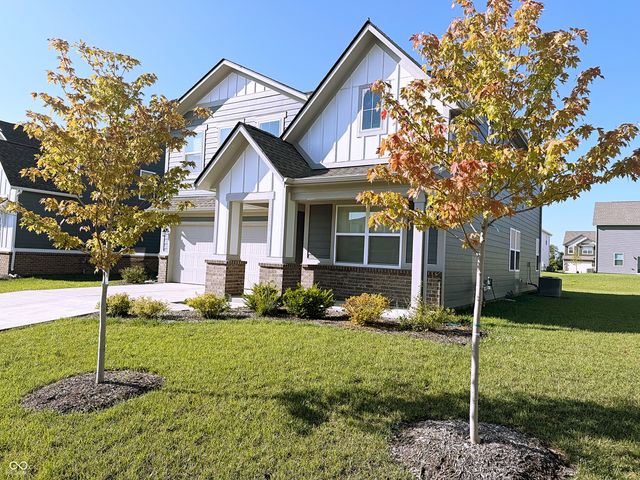 1161 Elmwood Lane, Greenwood, IN 46143
