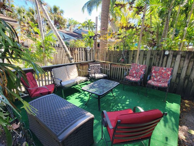 618 SW 14th Terrace 4, Fort Lauderdale, FL 33312