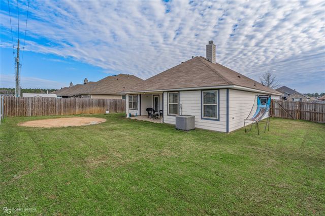 345 Camden Hill, Haughton, LA 71037