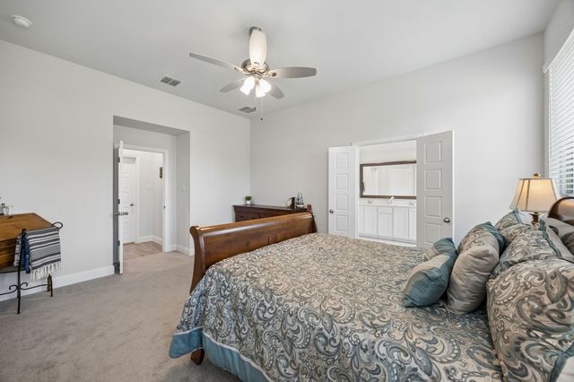 1009 Moss Grove Trail, Justin, TX 76247