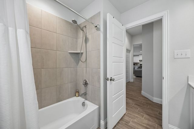 1009 Moss Grove Trail, Justin, TX 76247