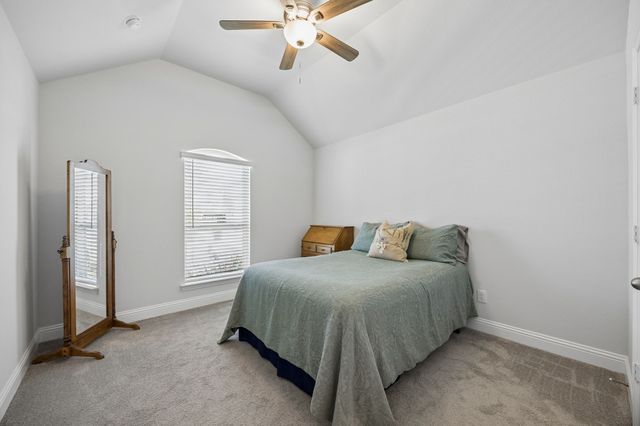 1009 Moss Grove Trail, Justin, TX 76247