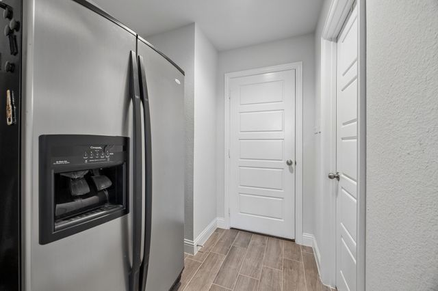 1009 Moss Grove Trail, Justin, TX 76247