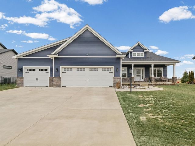 1105 Glen Abbey Drive, Champaign, IL 61822