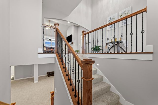 1105 Glen Abbey Drive, Champaign, IL 61822