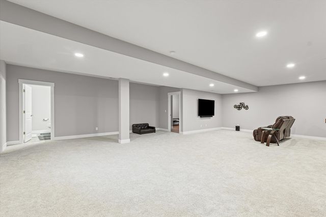 1105 Glen Abbey Drive, Champaign, IL 61822