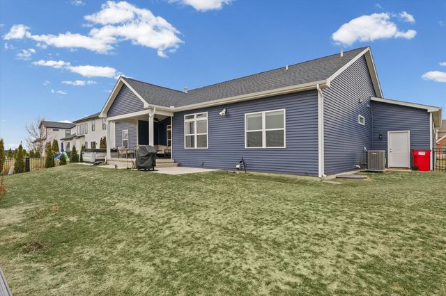 1105 Glen Abbey Drive, Champaign, IL 61822