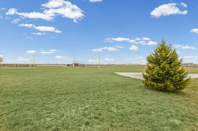 1105 Glen Abbey Drive, Champaign, IL 61822