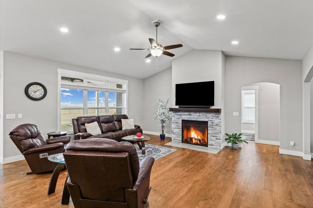 1105 Glen Abbey Drive, Champaign, IL 61822