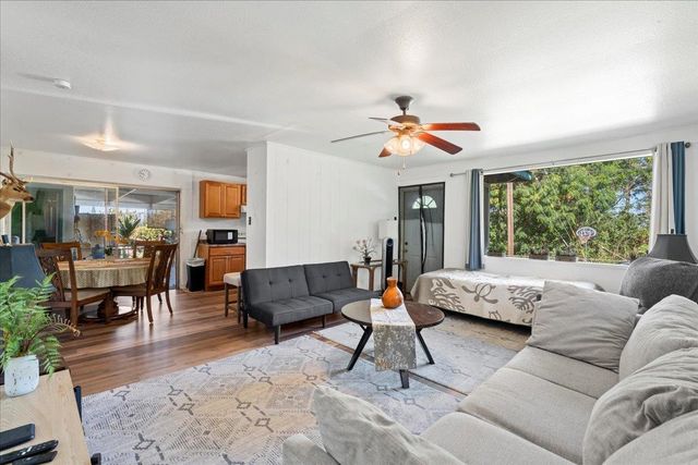 2226 Lilikoi Rd, Haiku, HI 96708