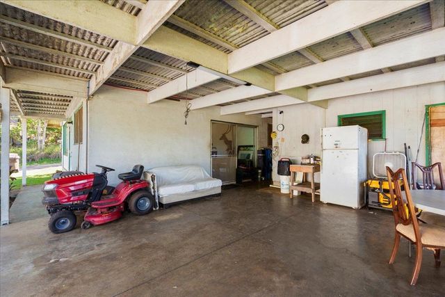 2226 Lilikoi Rd, Haiku, HI 96708