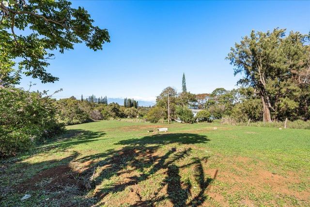 2226 Lilikoi Rd, Haiku, HI 96708