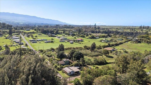 2226 Lilikoi Rd, Haiku, HI 96708