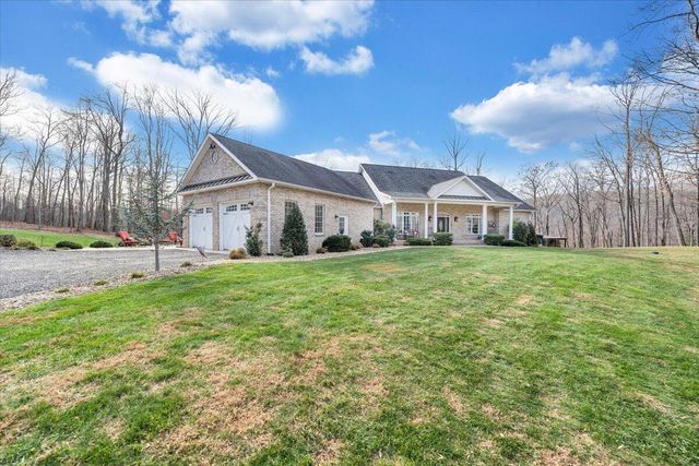 7770 Bending Oak DR, Catawba, VA 24070