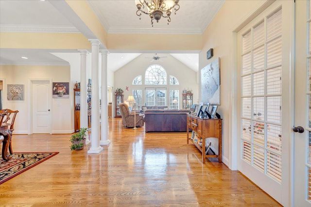 7770 Bending Oak DR, Catawba, VA 24070