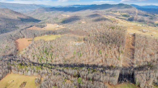 7770 Bending Oak DR, Catawba, VA 24070