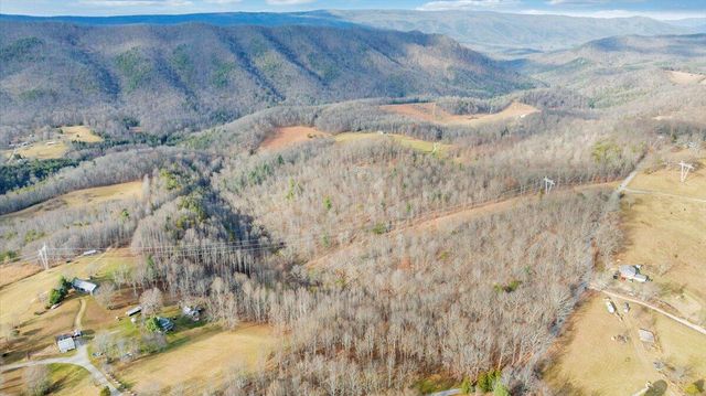 7770 Bending Oak DR, Catawba, VA 24070