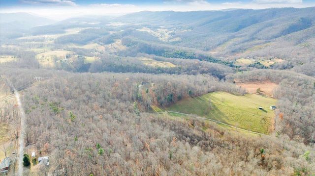 7770 Bending Oak DR, Catawba, VA 24070